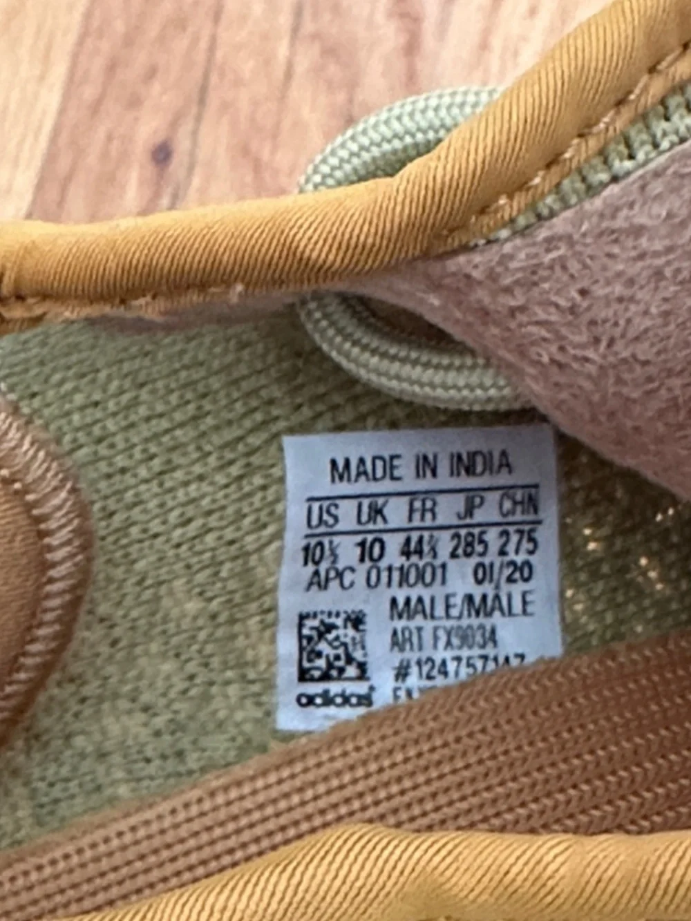 Yeezy Boost 350 V2 Marsh Mens Practically New Only Worn in House  sz 10.5 - Picture 6 of 9